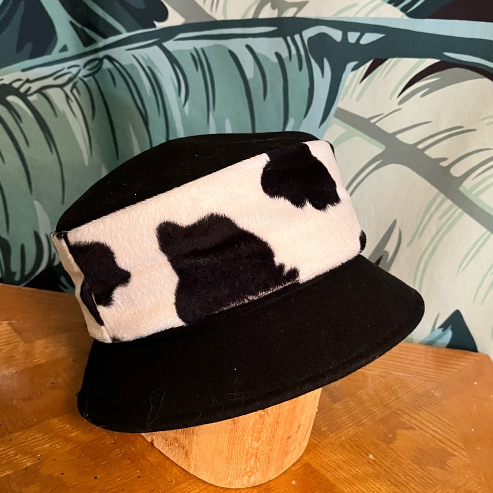 Cow print bucket hat